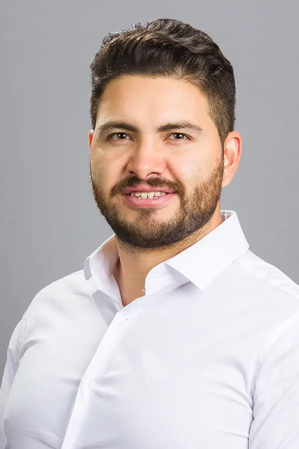 Ramos Vela, Juan, MD